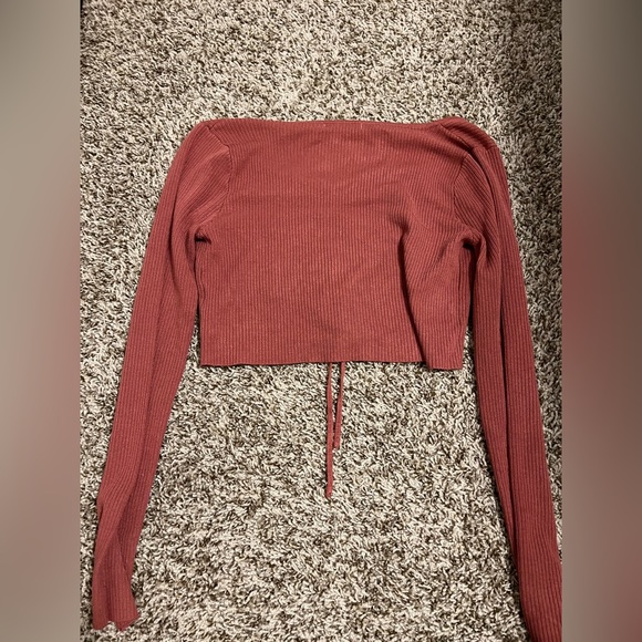 XL long sleeve crop top - Picture 2 of 5